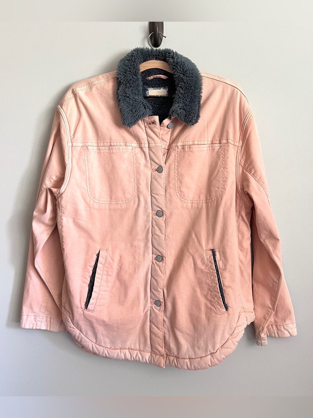 Pilcro Anthropologie Jacket Size Large Rose Pink Blue Sherpa Lined Gorpcore
